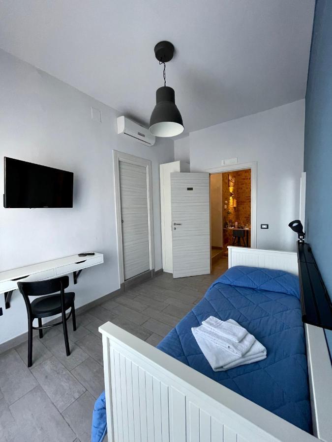 Il Covo Degli Arditi B&B Potenza Bagian luar foto